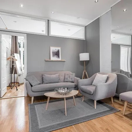 Large Flat With Balcony In Prime Location. Eg2 Bergen